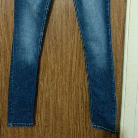 Hollister Blue Jeans - Picture 9 of 16